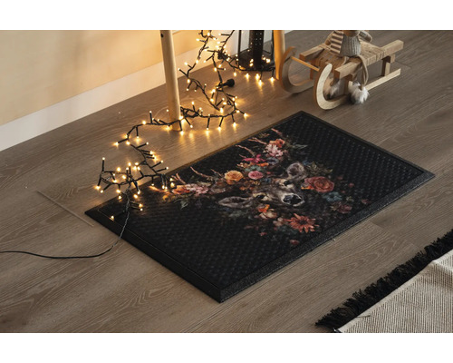 Rohožka se vzorem jelena a květinovou dekorací