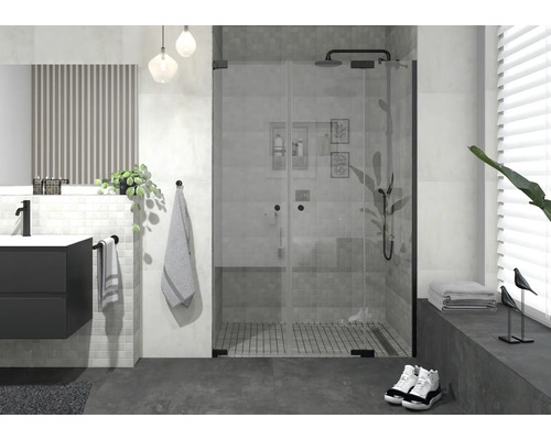 Moderní koupelna se sprchovým koutem, umyvadlem a zrcadlem