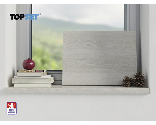 Okenní parapet Topset s dekorací na okenním parapetu