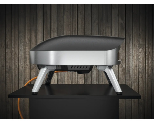 Přenosná plynová pec na pizzu na stole