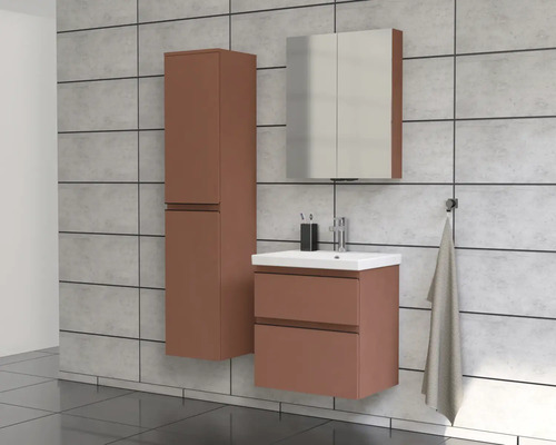 Moderní koupelnová sestava s umyvadlovou skříňkou, zrcadlovou skříňkou a vysokou skříňkou