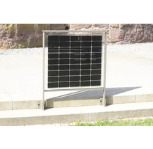 Volně stojící solární panel na schodech