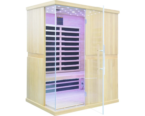 Vnitřní pohled na světlou dřevěnou saunu se skleněnými dveřmi