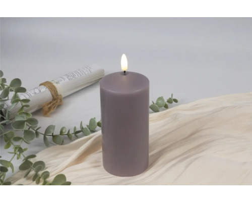 Dekorativní LED svíčka pro vnitřní použití