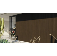 Moderní design fasády s dřevěnými panely a okny