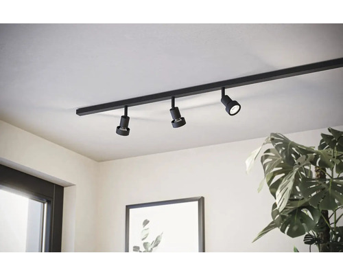 Stropní svítidlo se třemi reflektory na liště