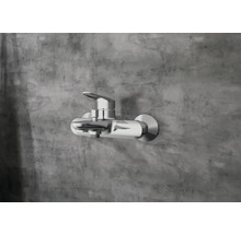 Nástěnná sprchová baterie z kovu