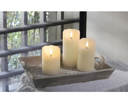 Dekorativní LED svíčky na podnosu