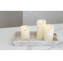 Dekorativní LED svíčky na dřevěném podnosu