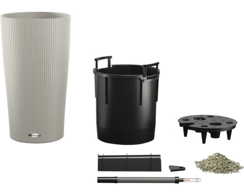 Květináč se zavlažovacím systémem a příslušenstvím