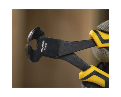 Štípací kleště Stanley s rukojetí