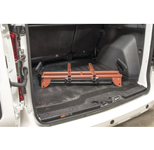 Složený chránič hrany kufru auta