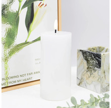 Dekorativní bílá sloupová svíčka s umělým plamenem