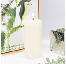 Sloupová svíčka barvy slonové kosti s digitálním plamenem