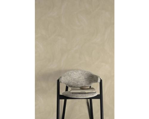 Dekorativní nástěnná malba se židlí a knihami