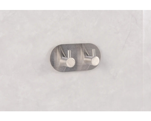 Dvojitý kovový háček na šaty pro montáž na stěnu