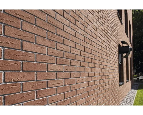 Fasáda s obkladovými cihlami