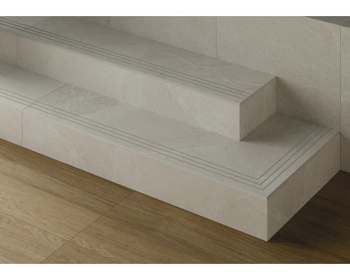 Schodiště s obkladem a schodovými profily