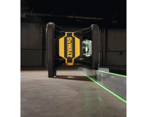 Logo společnosti DeWalt na čárovém laseru