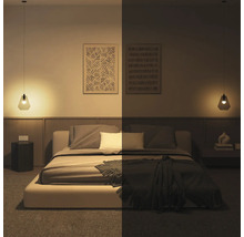 Ložnice s postelí a závěsnými světly, zobrazení možností osvětlení