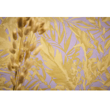 Detail tapety s listovým vzorem