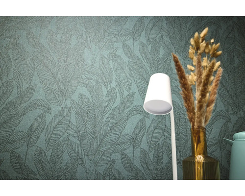 Detail nástěnné tapety s motivem listů