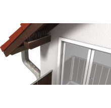 Hroty proti holubům instalované na střeše a okapu