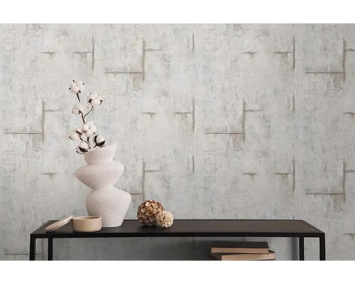 Dekorativní tapeta s abstraktním vzorem na zdi