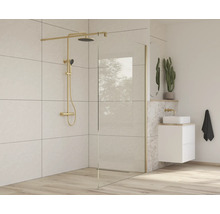 Koupelna se sprchovou zástěnou, sprchovou armaturou a umyvadlem