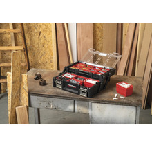 Organizér Pattfield se šrouby, hmoždinkami a drobnými díly na ponku