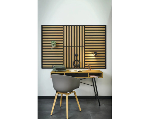 Rámová lišta Sonava černá 1 čtverec Pracovna s dřevěným obkladem, stolem a židlí