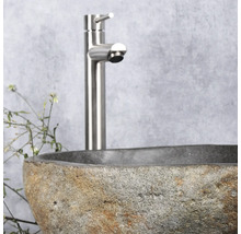 Umyvadlo z přírodního kamene s baterií