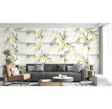 Obývací pokoj s nástěnnými panely ve vzhledu mramoru