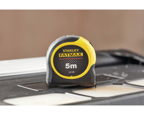 Svinovací metr Stanley Fatmax o délce 5 metrů