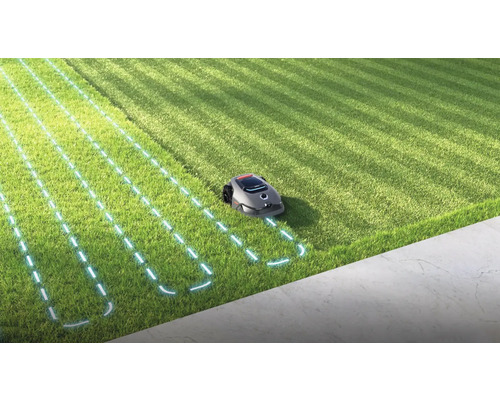 Robotická sekačka v provozu na trávníku