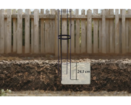 Podpěra pro rostliny v zahradě s udáním hloubky 24,5 centimetrů