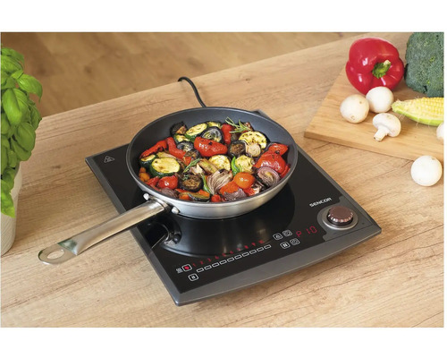 Zeleninová pánev na indukční varné desce značky Sencor