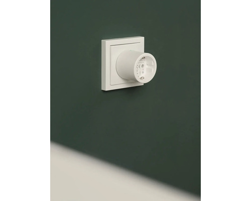 Adaptér zásuvky pro vnitřní použití