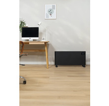 Ukázka uspořádání s černým radiátorem v místnosti