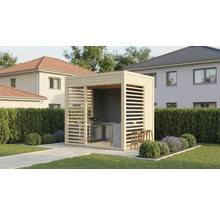 Grilovací chata s grilem, umyvadlem a barovými stoličkami na zahradě