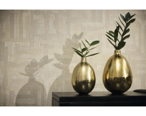 Dekorativní tapeta se dvěma vázami a rostlinami na skříňce