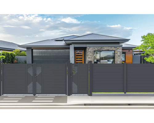 Moderní dům s šedým oplocením a posuvnou bránou