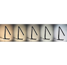 Stolní lampa s různými světelnými náladami