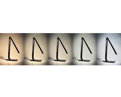 Stolní lampa s různými světelnými náladami