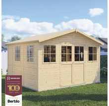 Dřevěný zahradní domek s okny a dvoukřídlými dveřmi