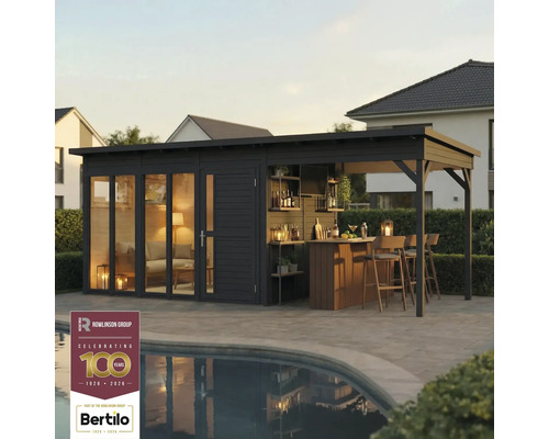 Zahradní domek s barem, policemi a posezením u bazénu.