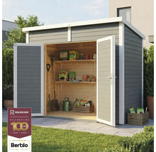 Zahradní kůlna s otevřenými dveřmi, policemi a zahradním nářadím