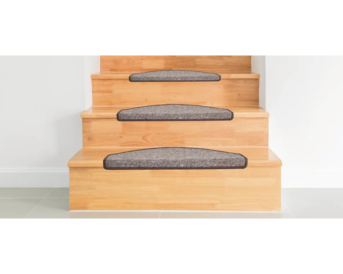 Schodiště s textilními stupnicovými rohožemi