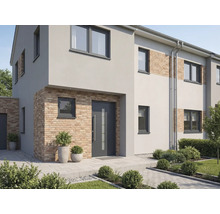 Fasáda moderního obytného domu s okny a vchodovými dveřmi