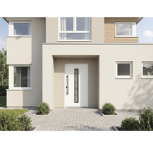 Fasáda domu s vchodovými dveřmi a okny